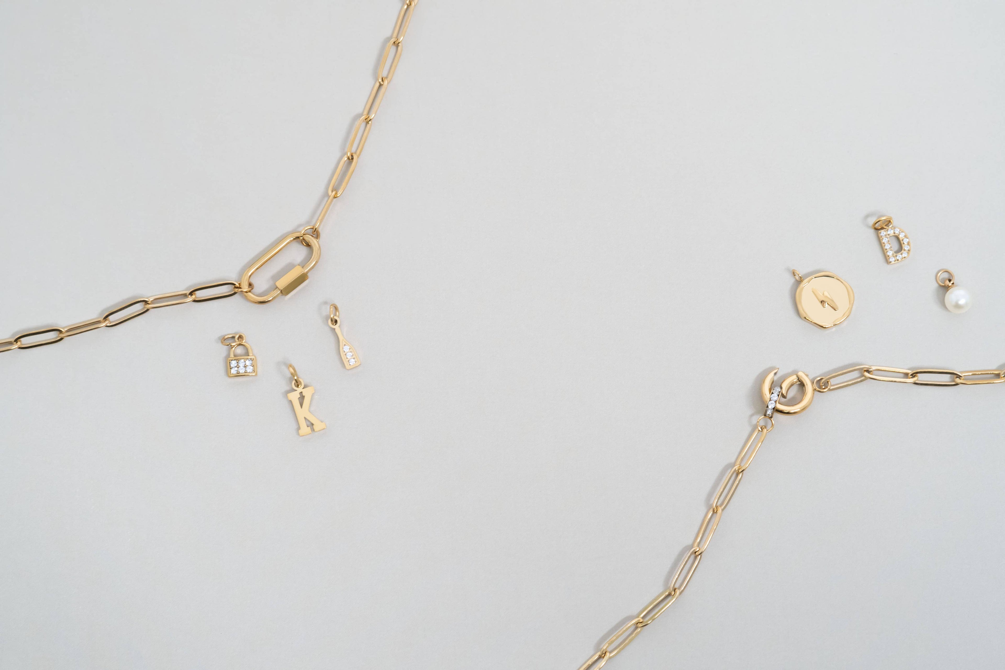18K Gold PVD Paperclip Carabiner Necklace: Gold / 18+2"