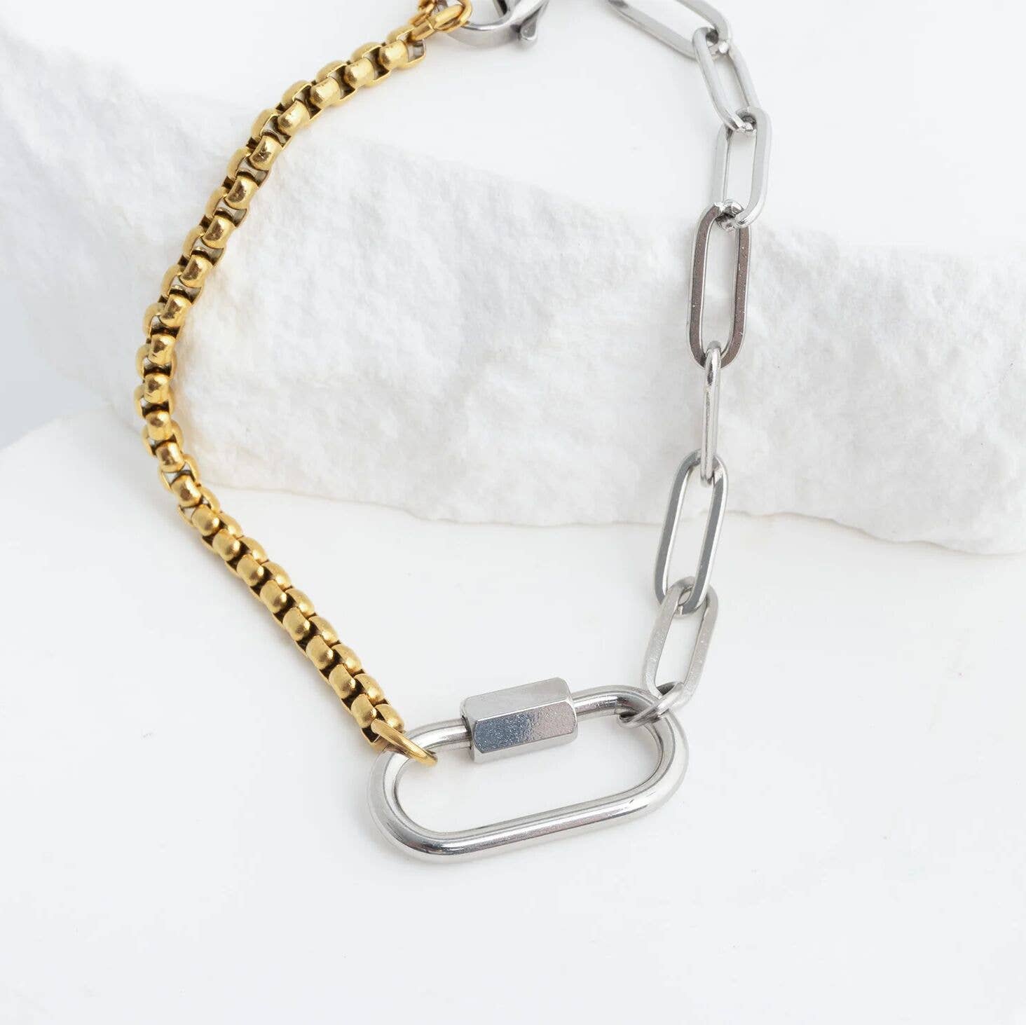 Mixed Metal Split Chain Paperclip Carabiner Bracelet: Mixed Metal
