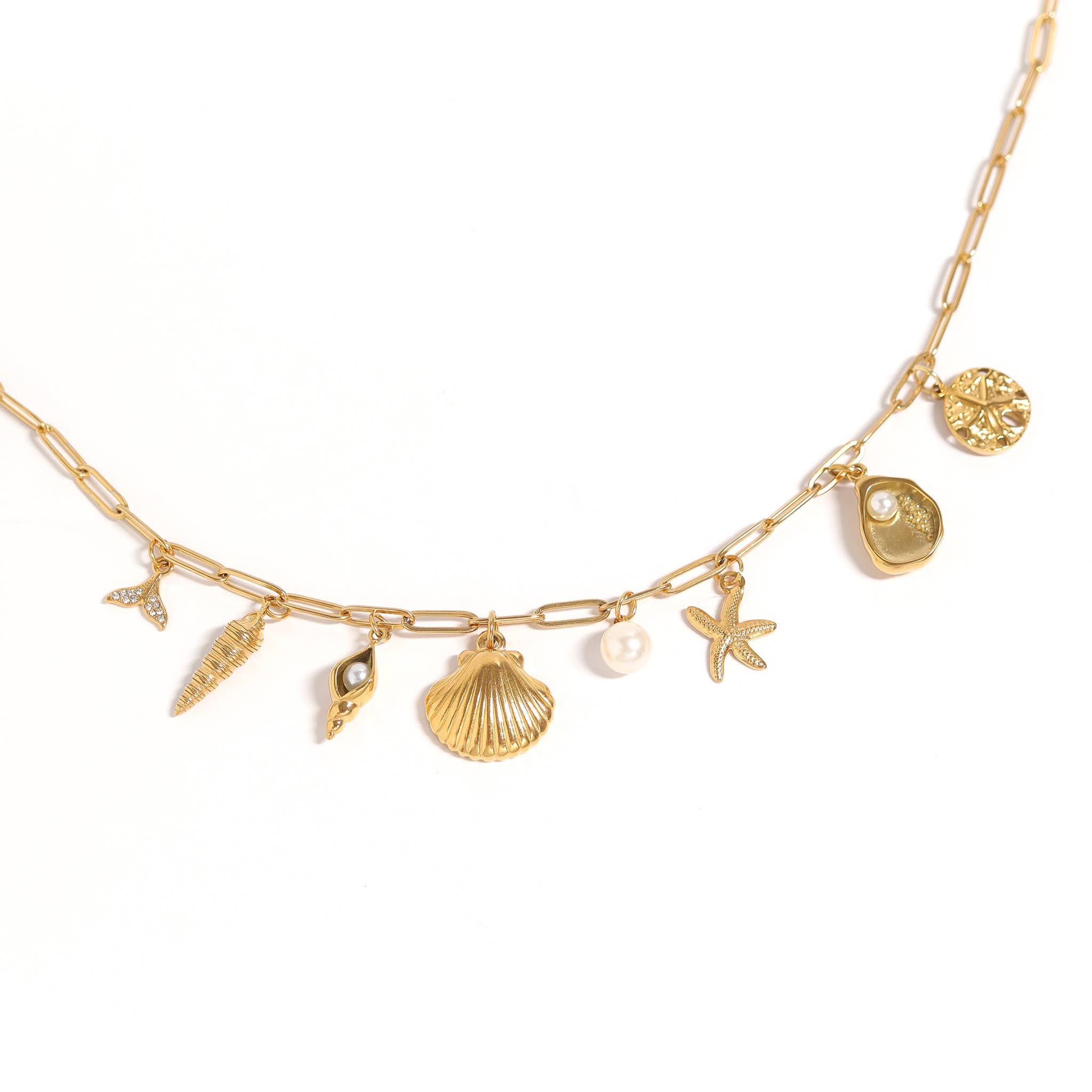 8mm Glass Pearl Charms: Kiska / Gold