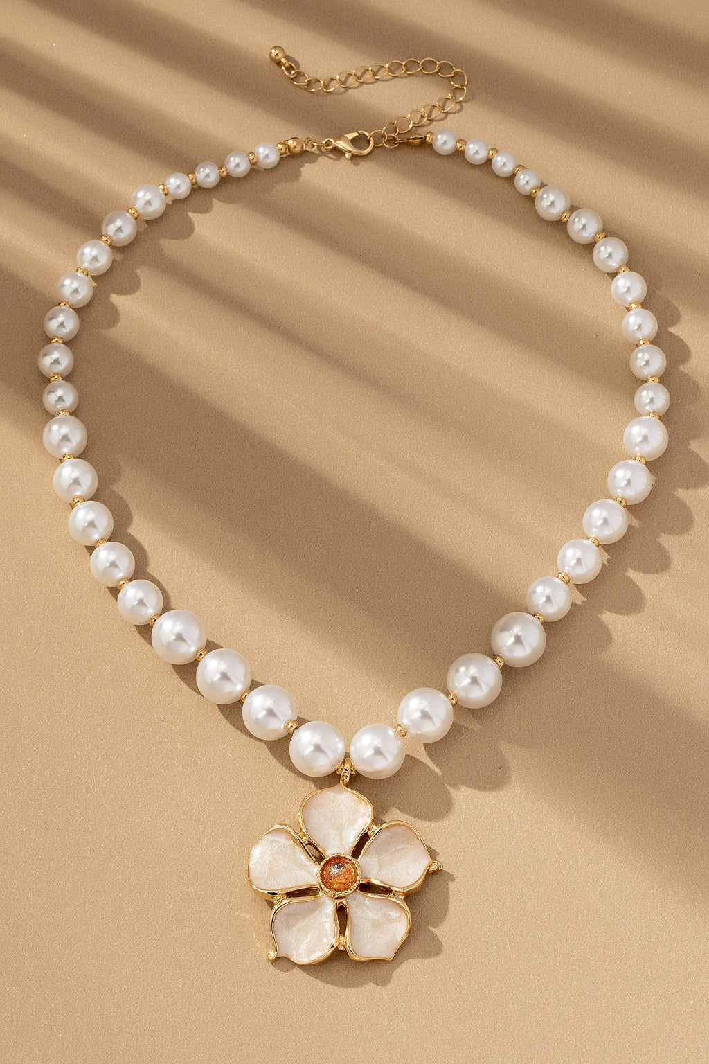 TRENDING HANDMADE CHUNKY BEADED CHARM NECKLACE | 80N92451: E