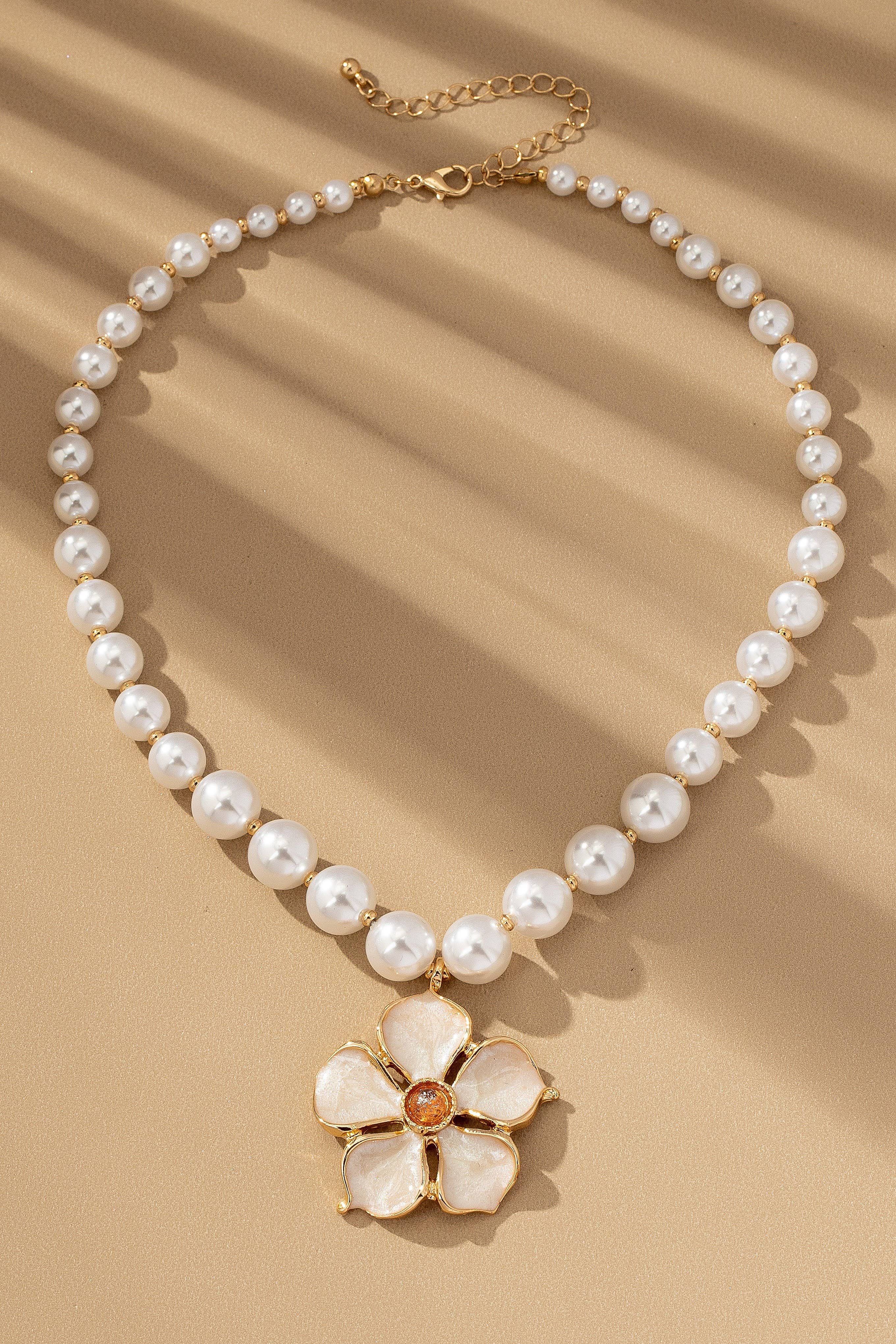 TRENDING HANDMADE CHUNKY BEADED CHARM NECKLACE | 80N92451: E
