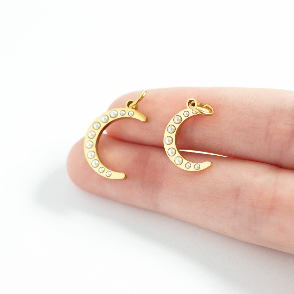 18K Gold PVD Stainless Steel Pearl Beaded Moon Charm: Gold / 15mm
