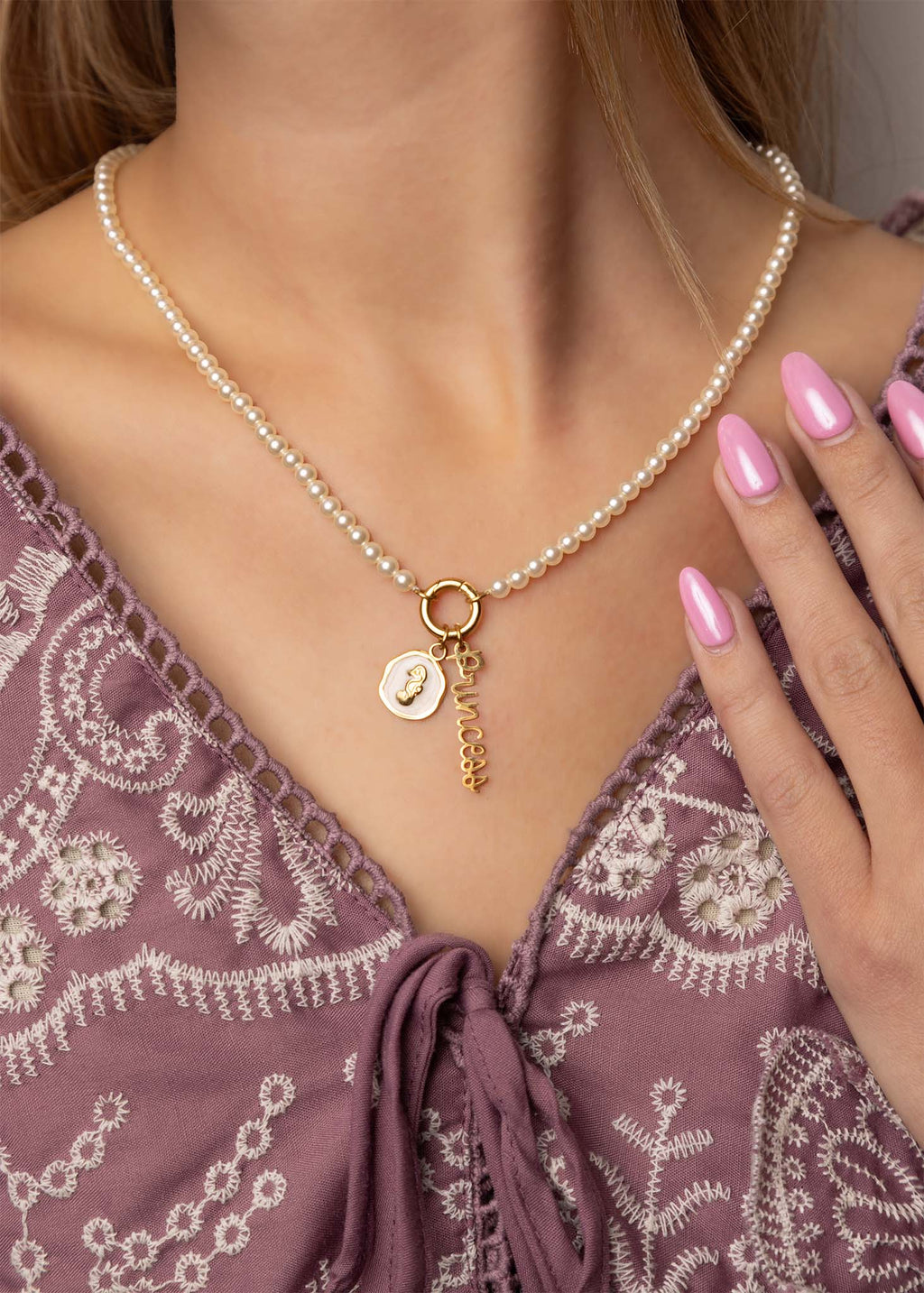 18K Gold PVD Stainless Steel Princess Charm: Gold