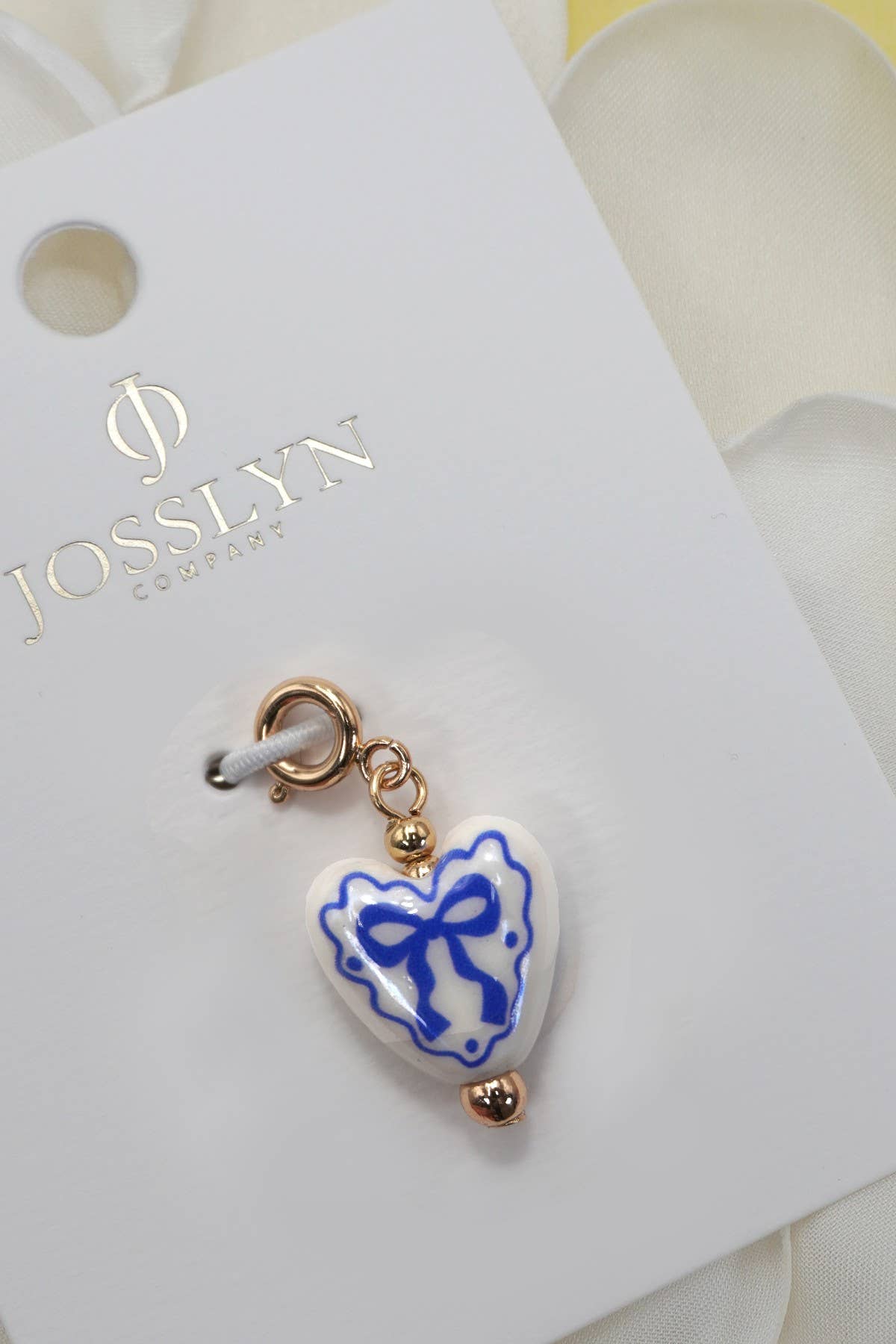 CHARM-PORCELAIN BOW CHERRY WITH SPRING RING CLASP | 80CM1101: HEART ROSE QUARTZ