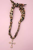 HANDMADE SCARF CHARM NECKLACE | 80N91790: N
