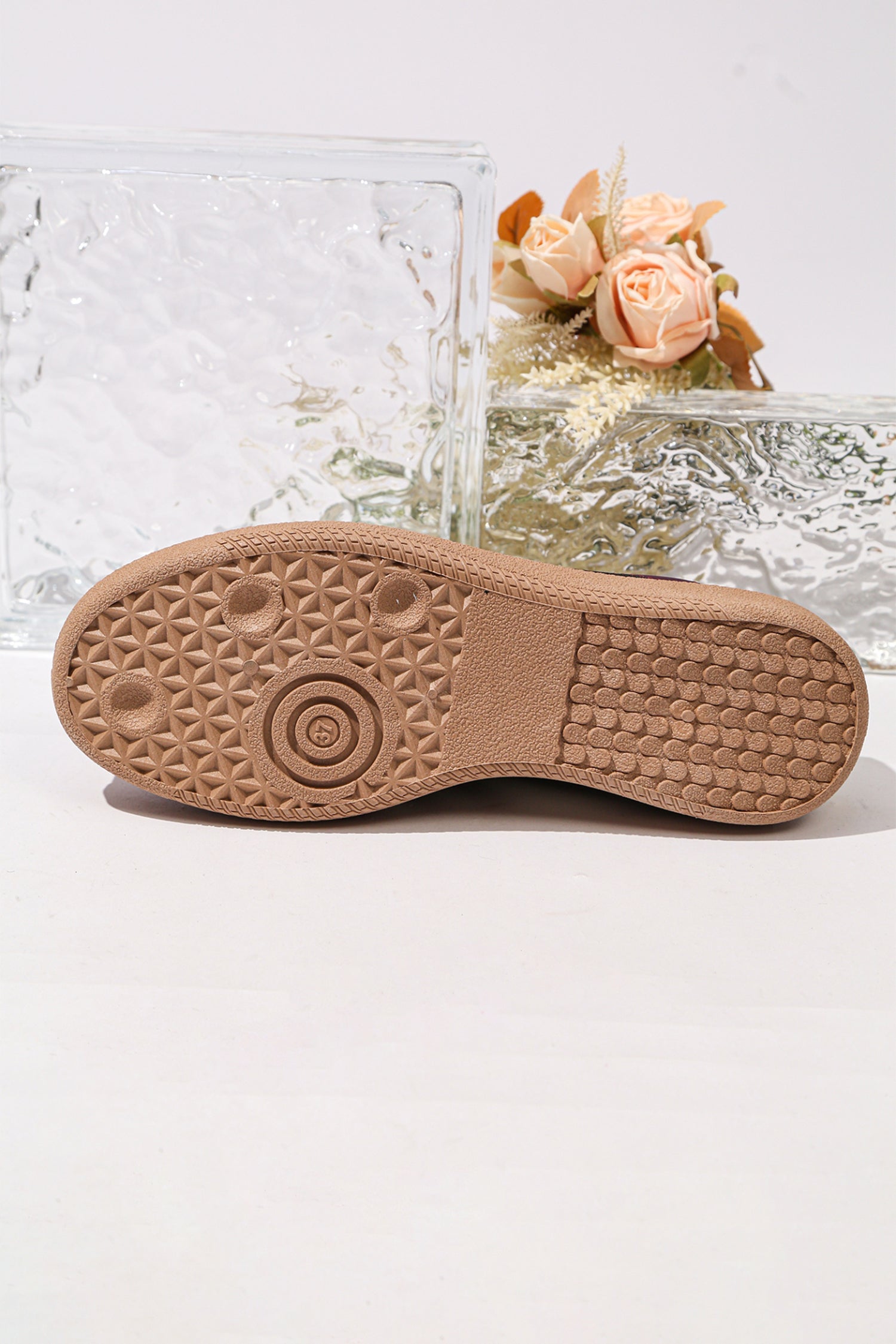 Pink Eyelet Patchwork Slip-on Sneakers