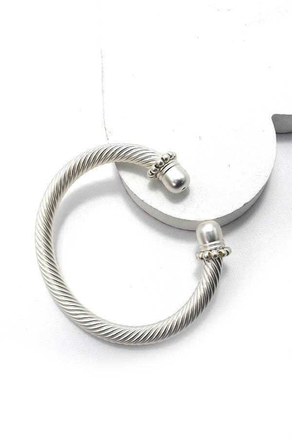 CABLE STONE TEXTURED TUBE CUFF BRACELET | 10B3021005: FUCHSIA