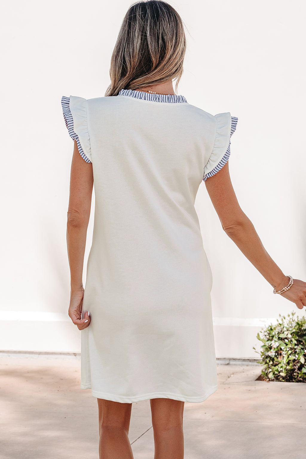 White Contrasted Striped Sleeveless Dress