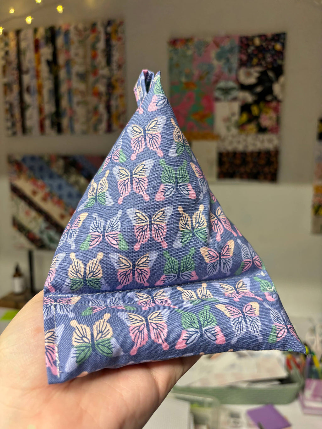 Phone Stands: Dairy farm