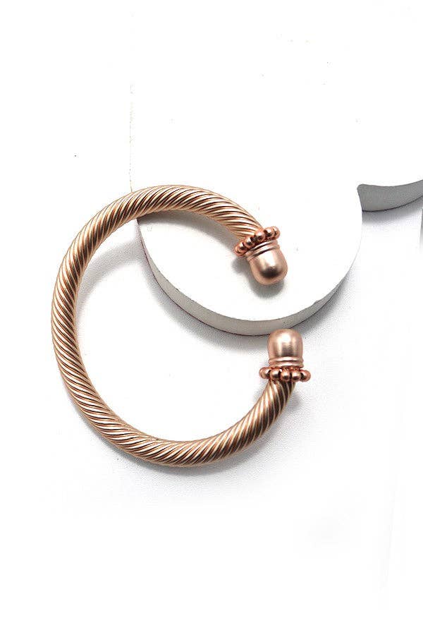 CABLE STONE TEXTURED TUBE CUFF BRACELET | 10B3021005: FUCHSIA