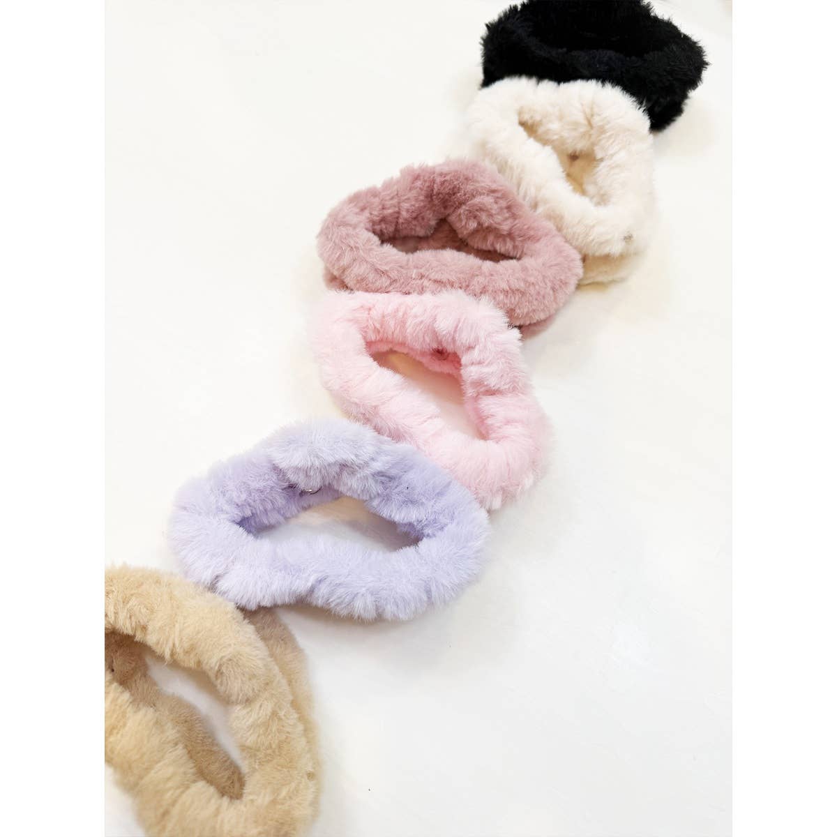 Jumbo Cozy Faux Fur Plush Hair Jaw Clip: MIX COLOR / ONE(12)