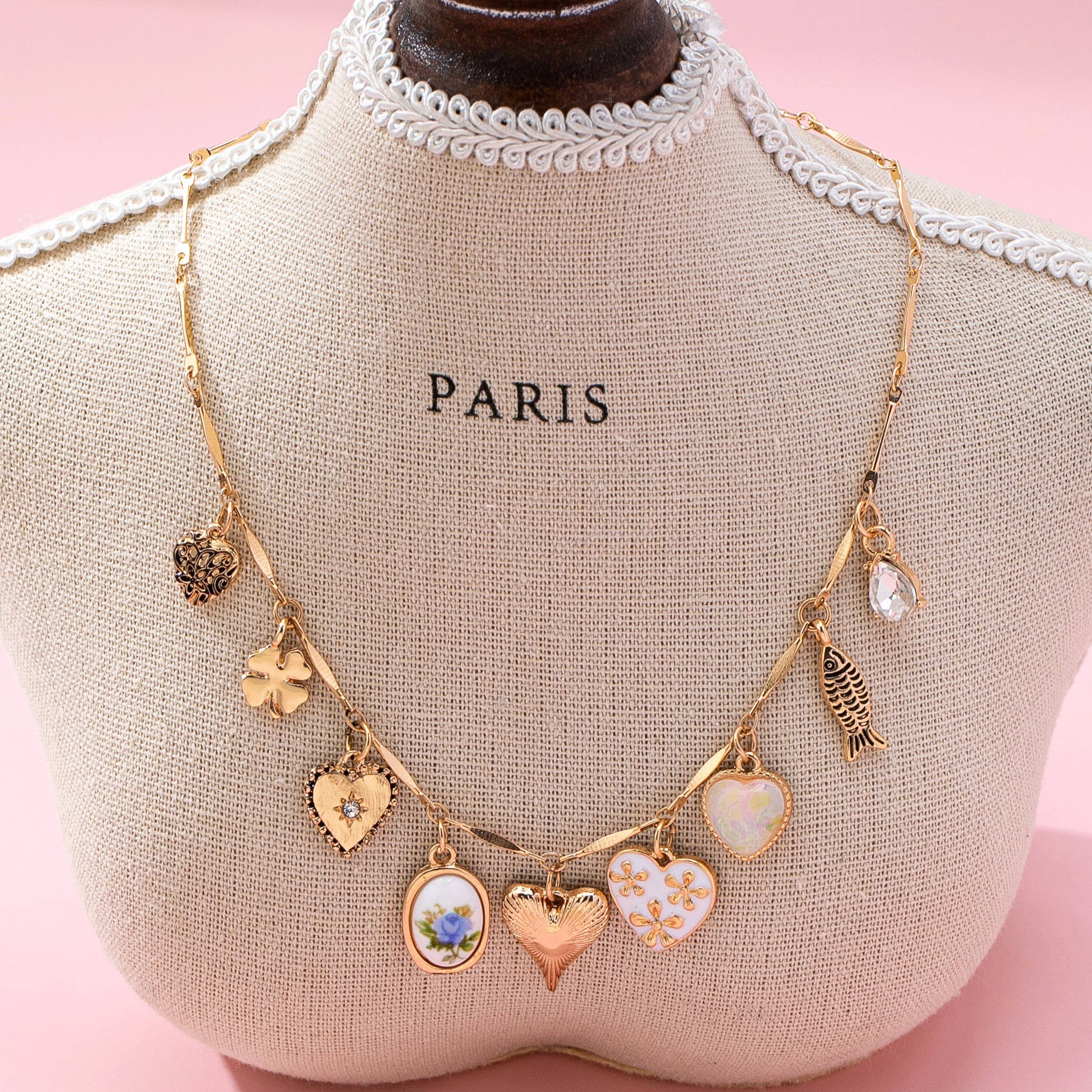 CHARM NECKLACE-HEARTS PORCELAIN FISH RHINESTONE | 80N92690: GOLD
