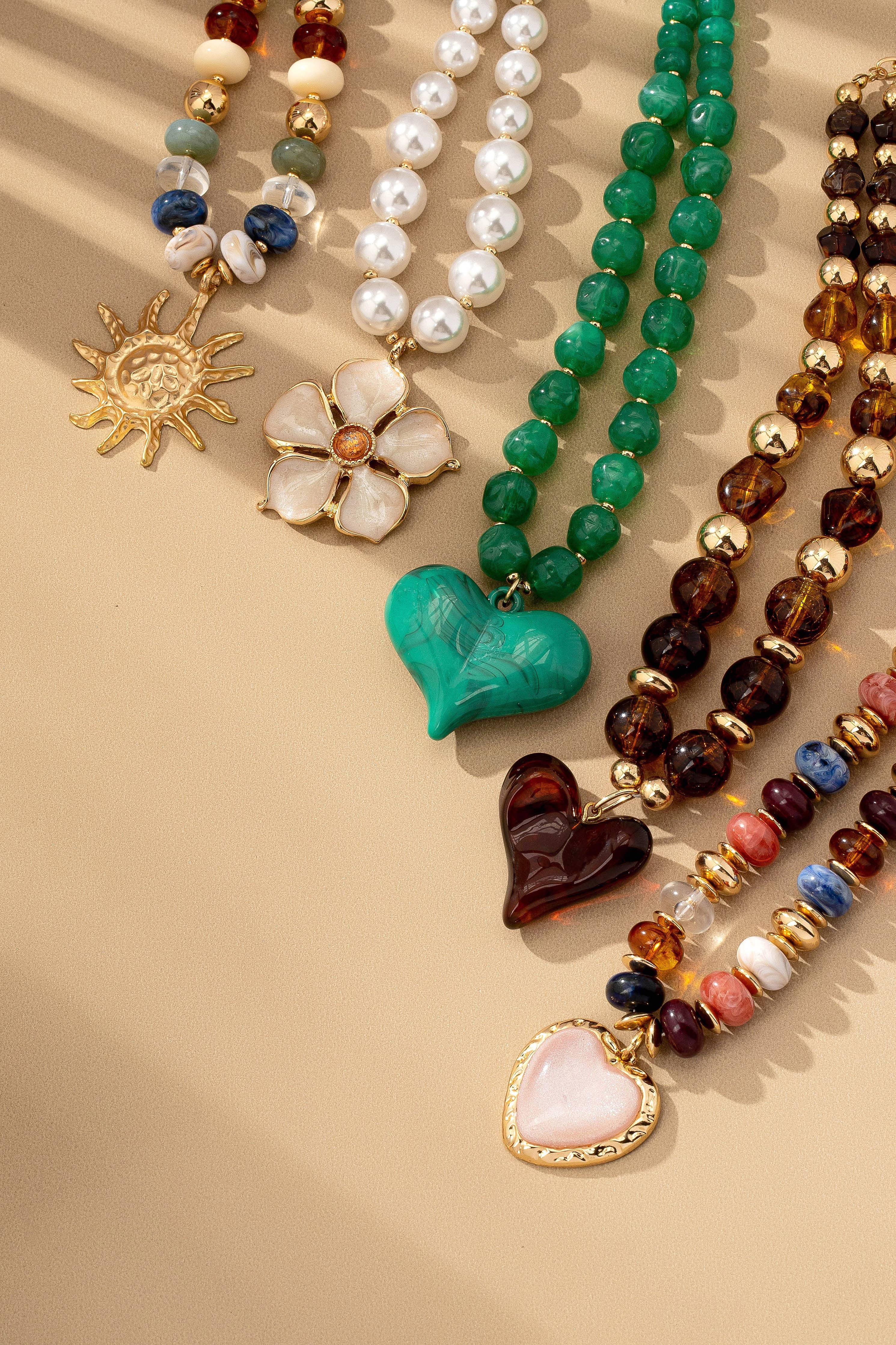 TRENDING HANDMADE CHUNKY BEADED CHARM NECKLACE | 80N92451: E