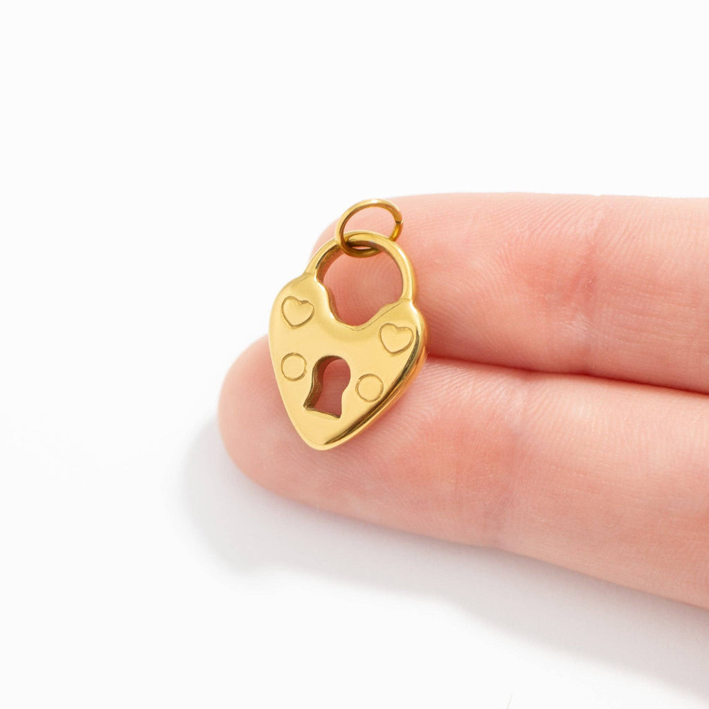 18K Gold PVD Stainless Steel Vintage Heart Lock Charm: Gold