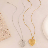 18K STAINLESS STEEL TARNISH FREE LOCKET NECKLACE | 40NK410: GOLD