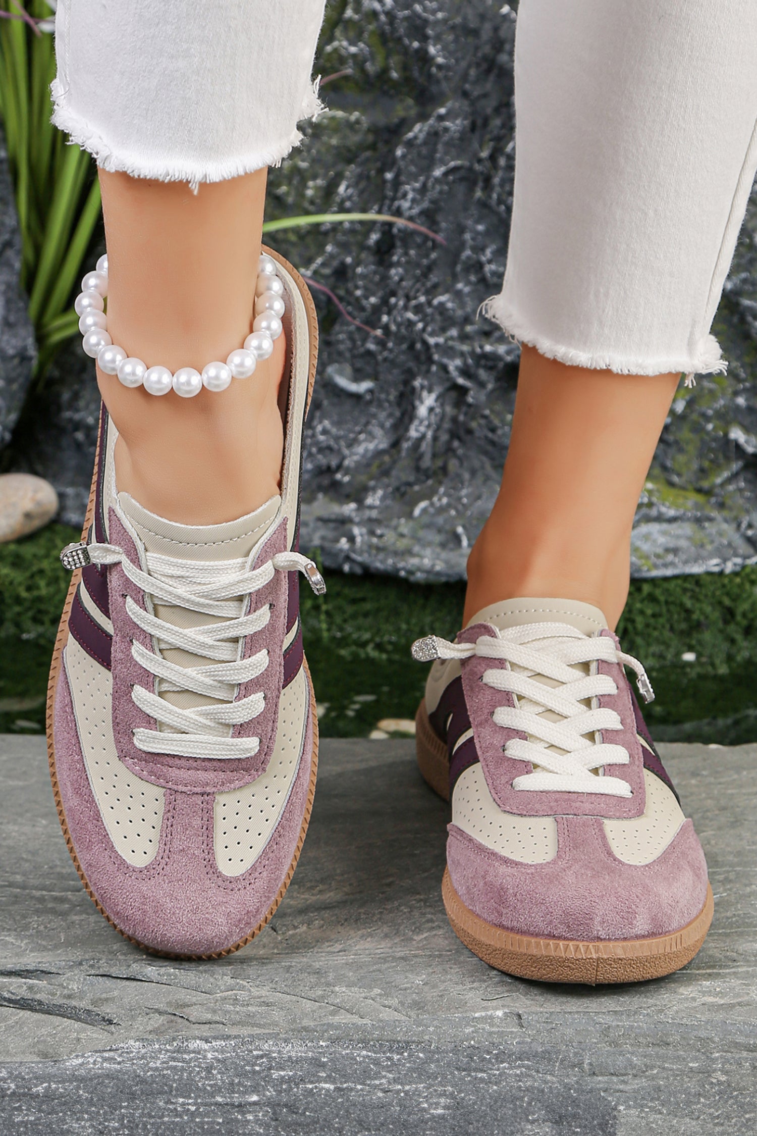 Pink Eyelet Patchwork Slip-on Sneakers
