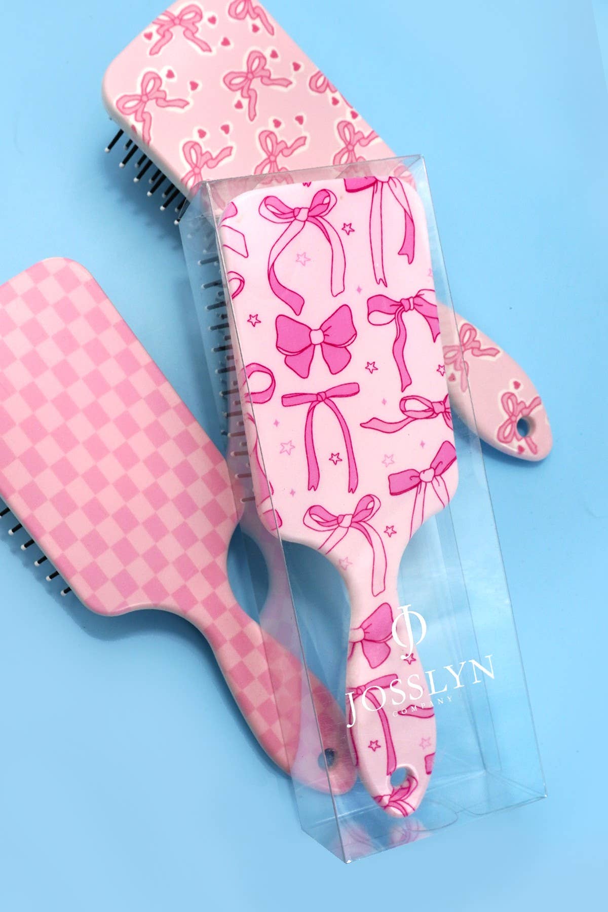LARGE DETANGLE PADDLE HAIR BRUSH COMB | 40HC100: BOW E