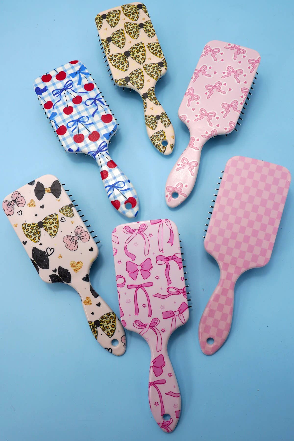 LARGE DETANGLE PADDLE HAIR BRUSH COMB | 40HC100: BOW E