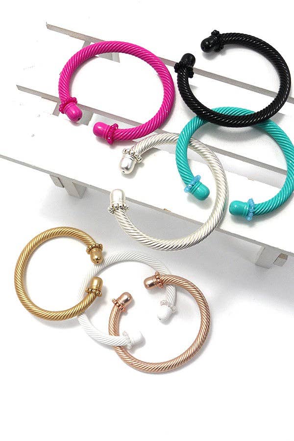 CABLE STONE TEXTURED TUBE CUFF BRACELET | 10B3021005: FUCHSIA