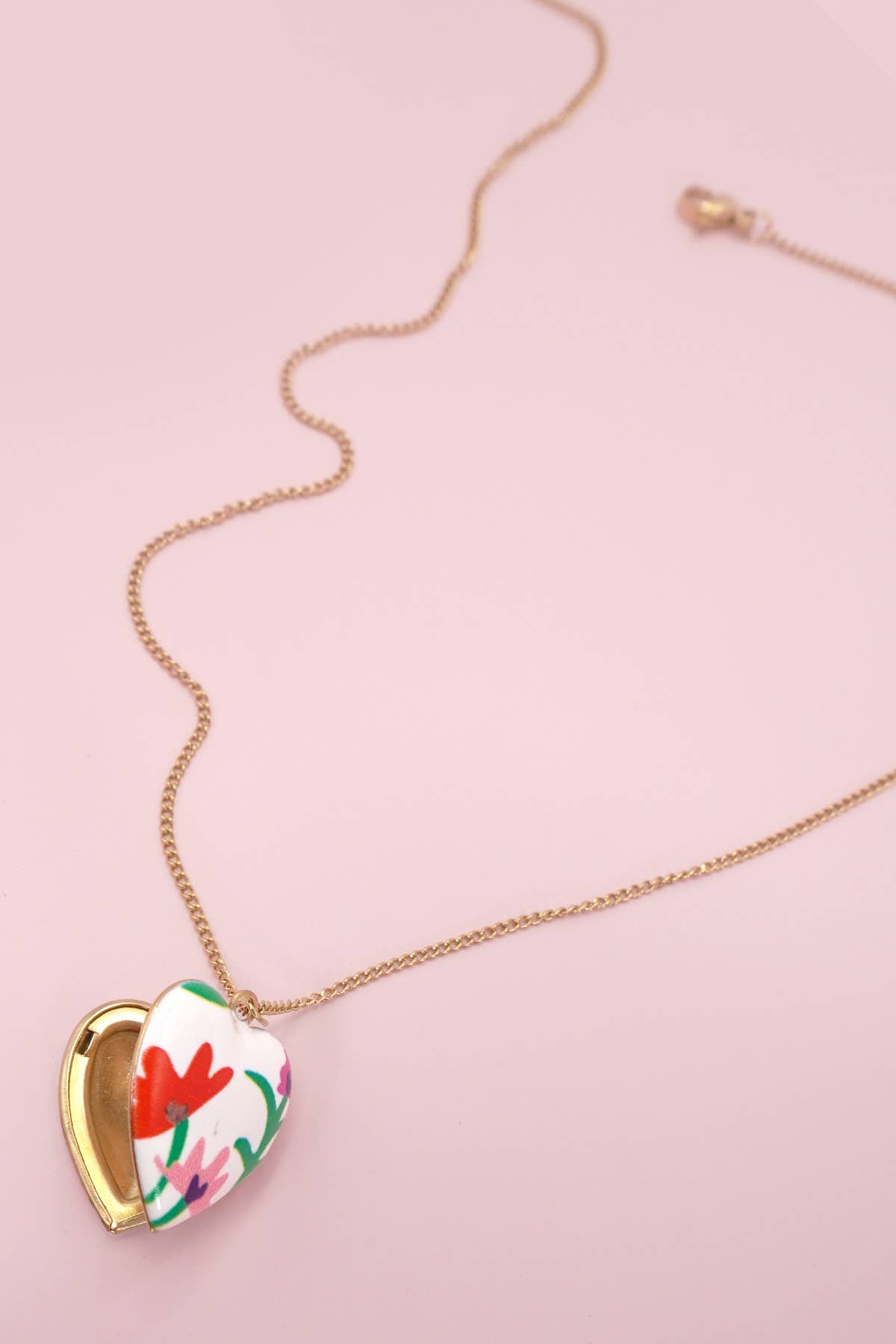 18K STAINLESS STEEL TARNISH FREE LOCKET NECKLACE | 40NK9469: MOM