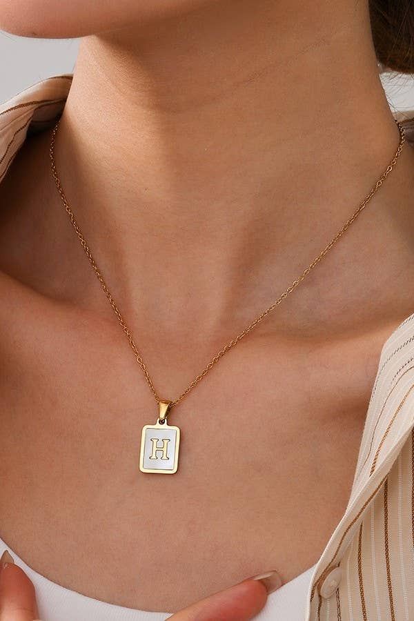 MOP  INITIAL STAINLESS STEEL TARNISH FREE NECKLACE | 40NK314: C