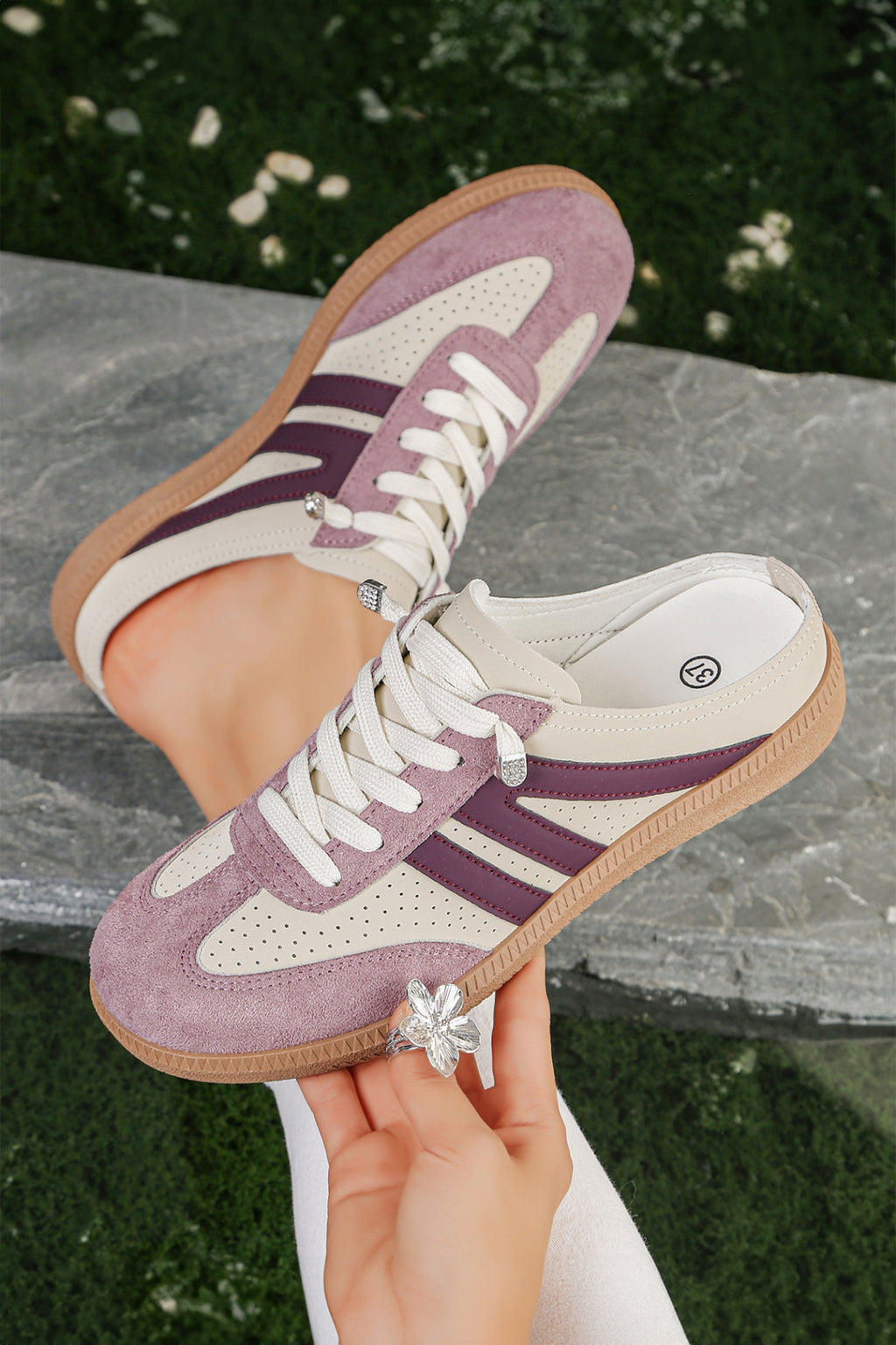 Pink Eyelet Patchwork Slip-on Sneakers