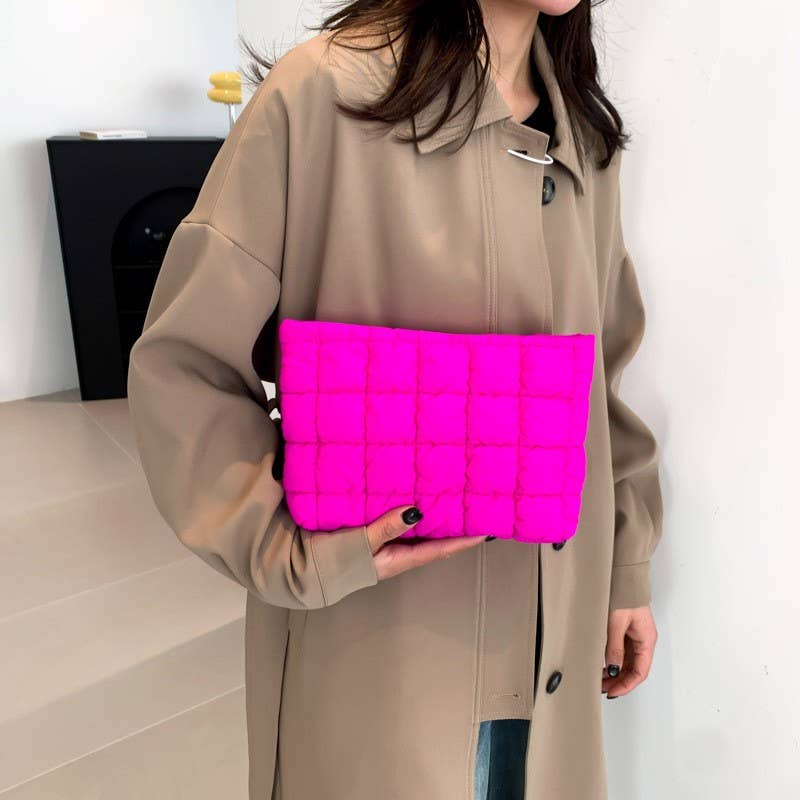 QUILTED PUFFY COSMETIC MAKEUP POUCH CLUTCH BAG | 40P538: Beige