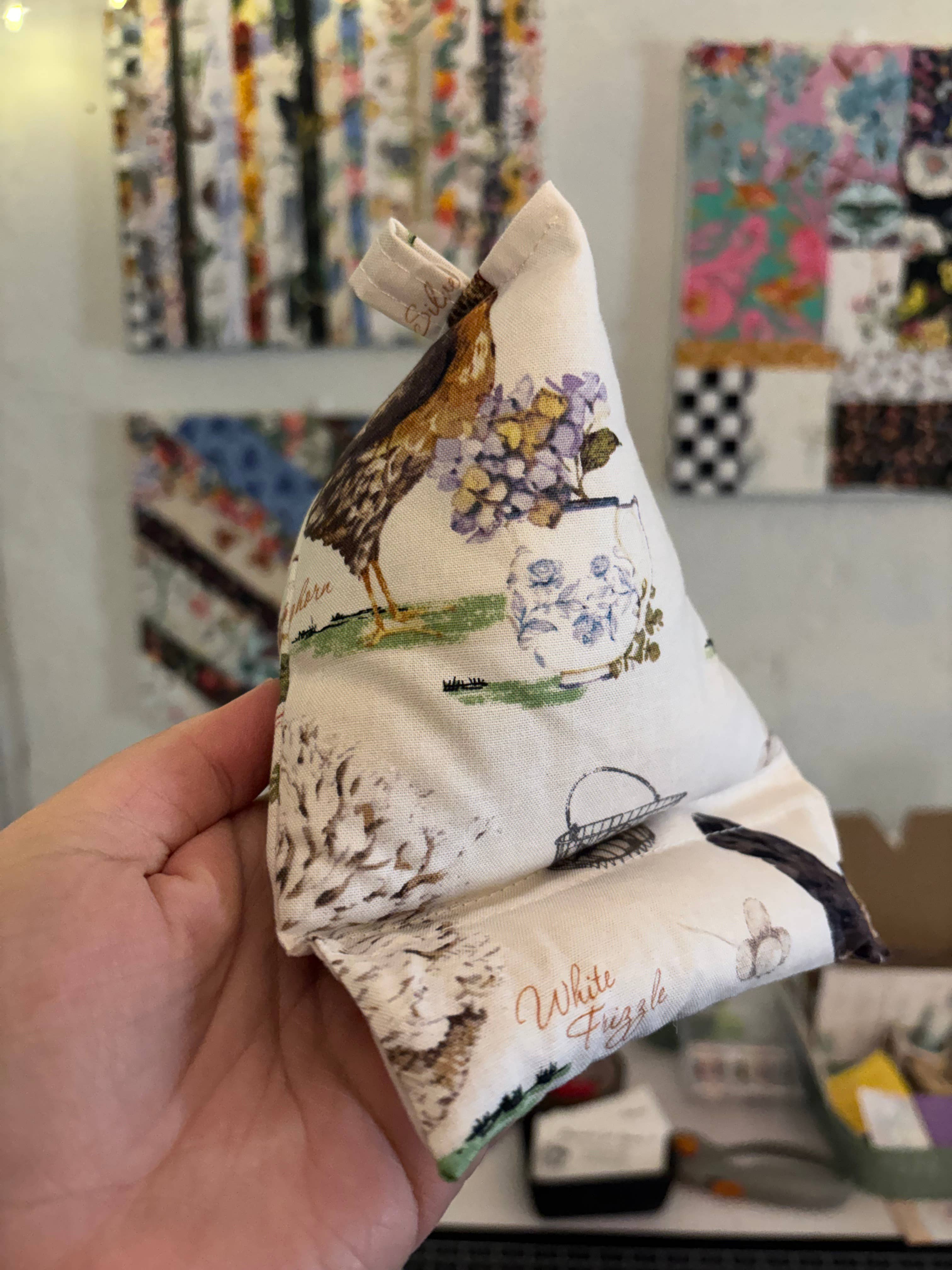 Phone Stands: Dairy farm