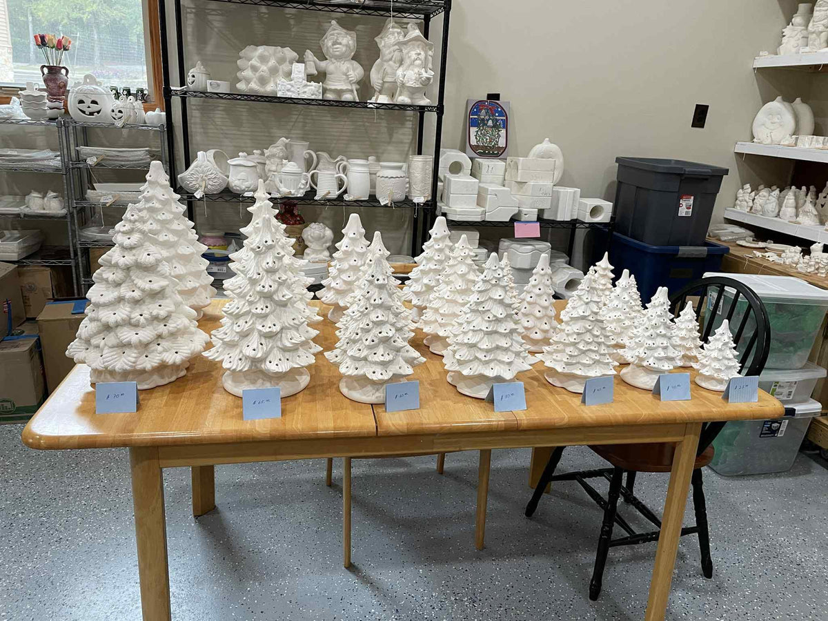 Christmas Tree Ceramic Painting Class