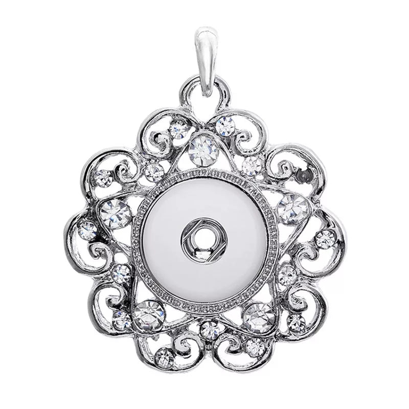 Elegant Wreath Snap Necklace with 20" nickel free chain