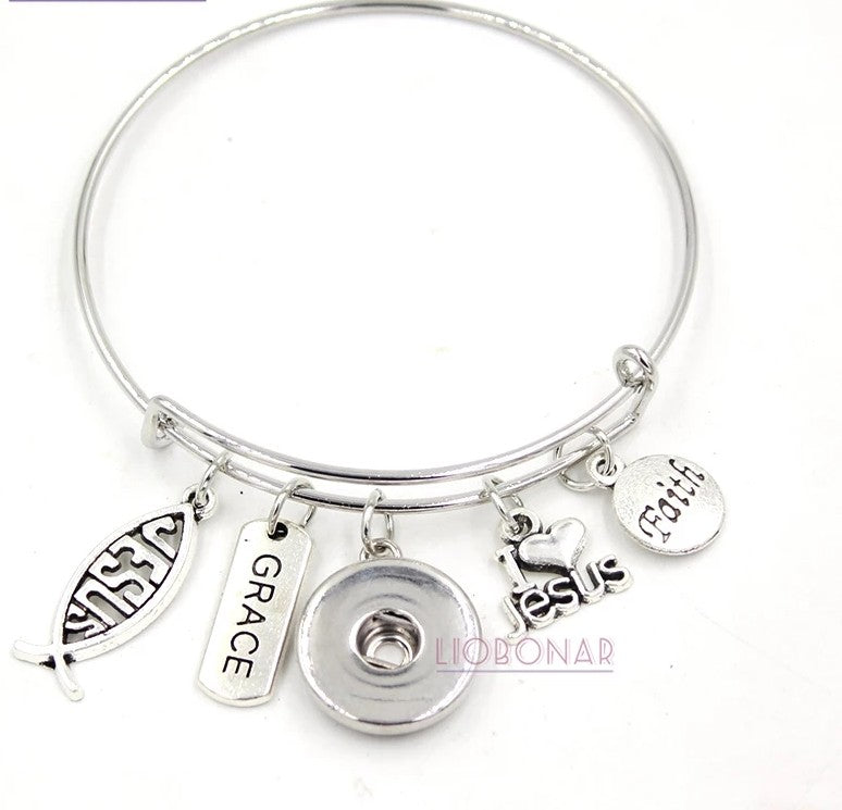 Faith Snap Bangle adjustable 18mm