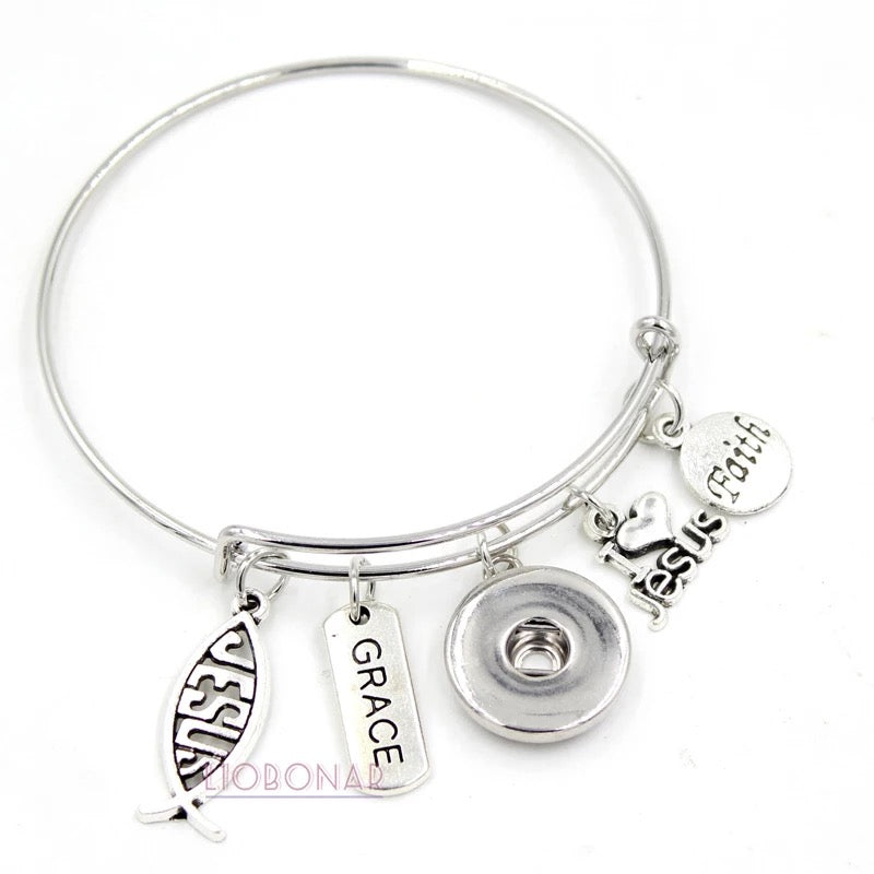 Faith Snap Bangle adjustable 18mm