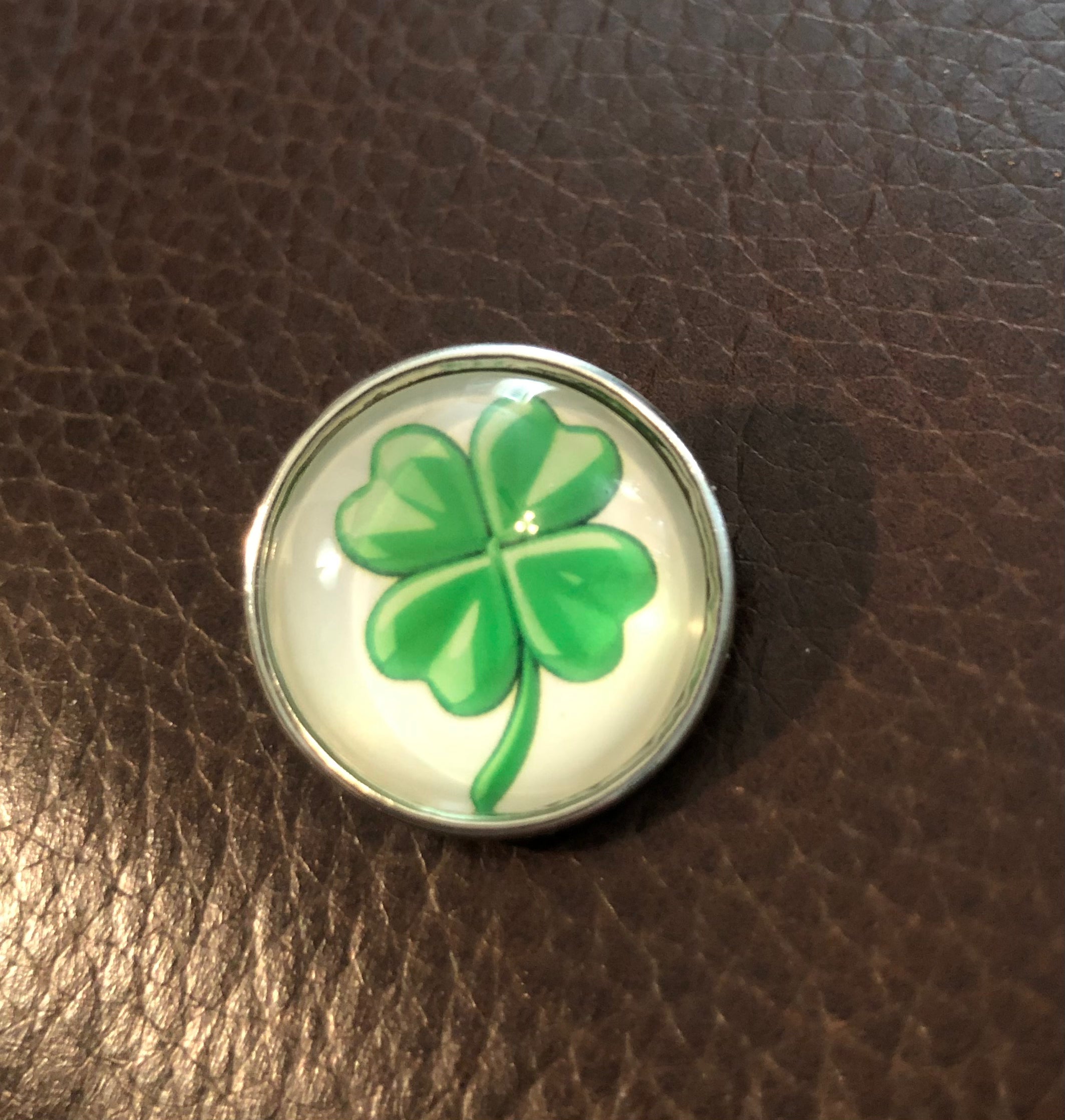 Lucky Green Clover Snap Charm 18mm