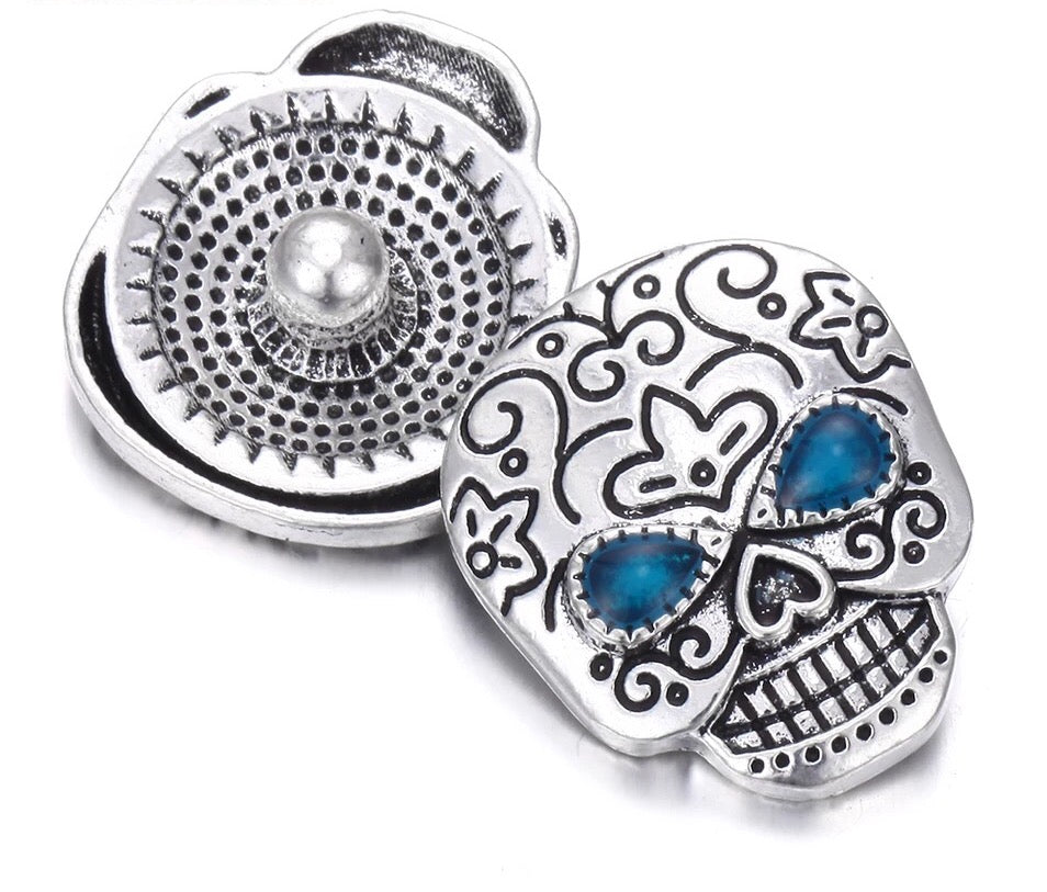 Skull Cross Snap Charm 18mm